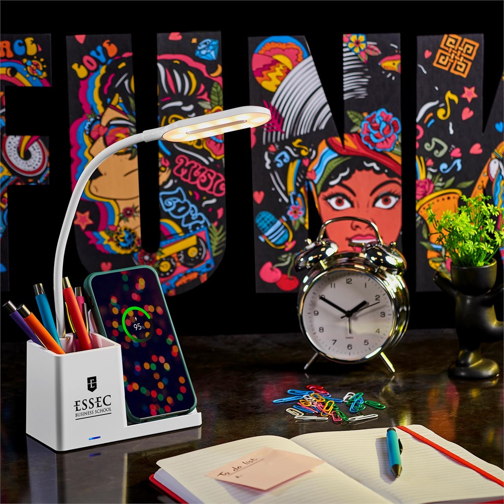 Swiss Cougar Ottawa Wireless Charger and Desk Lamp - Image 16